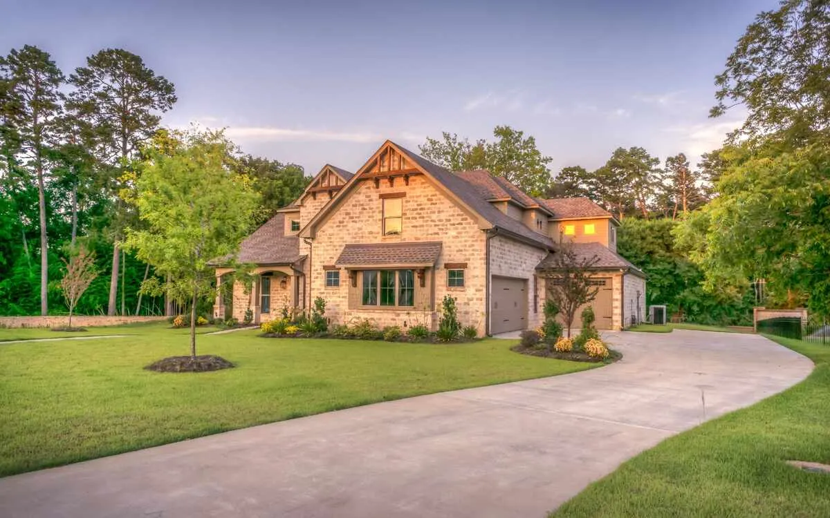 Water Damage Restoration services in Clayton, MI